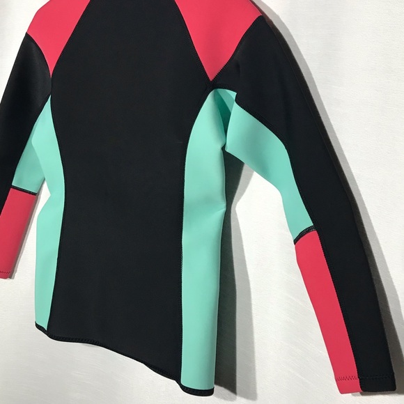 Colorblock wetsuit top - Picture 13 of 15